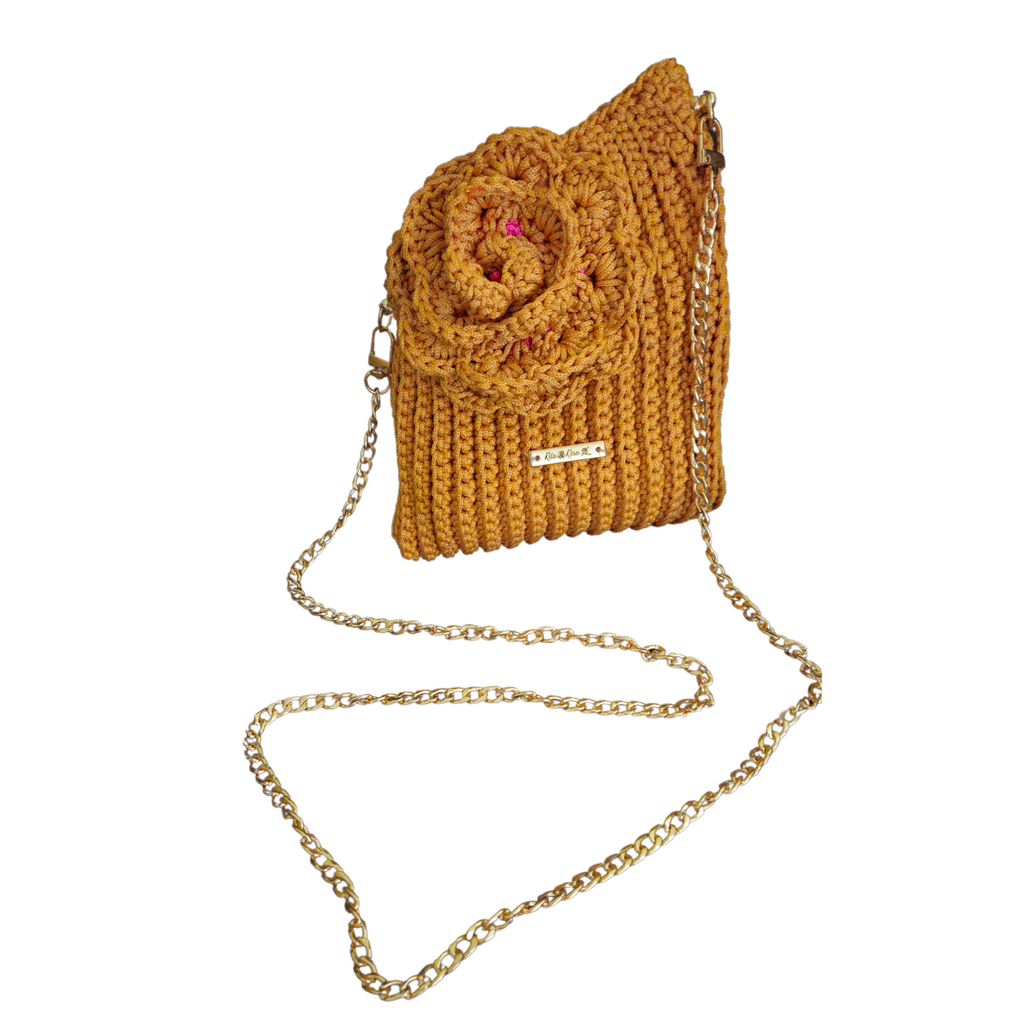 Gold crossbody chain on Flora Bloom Crochet Bag – elegant hands-free design, versatile for day-to-night wear, premium metal chain strap.