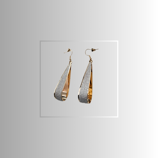 Chic Gold Tear Drop Earrings with Shiny Textured Front - Elegant Fashion Accessory - Rita Rosa Brazilian Beachwear