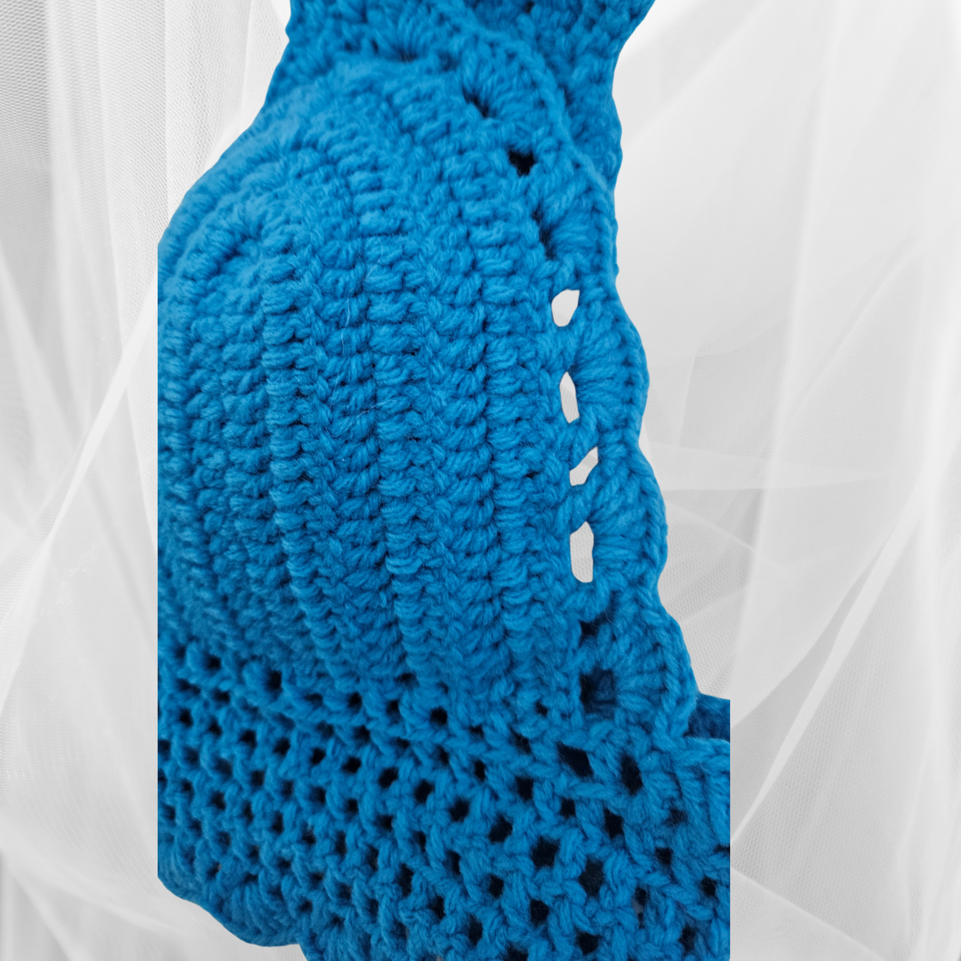 shell stitches crochet top detail