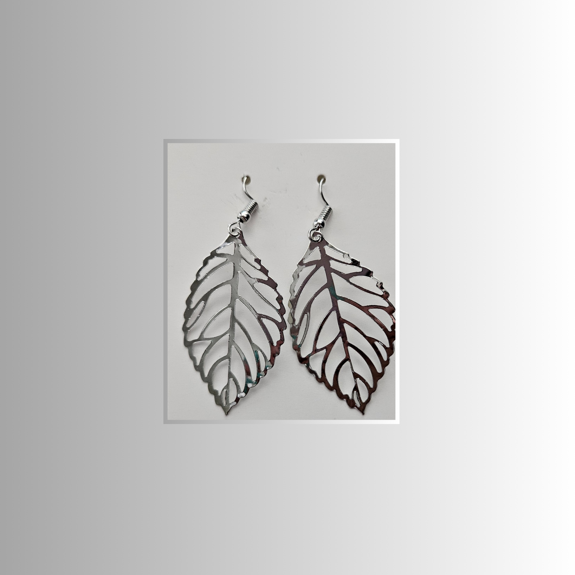 Silver Leaf Earrings - Elegant Nature-Inspired Fashion Accessory - Rita Rosa Brazilian Beachwear