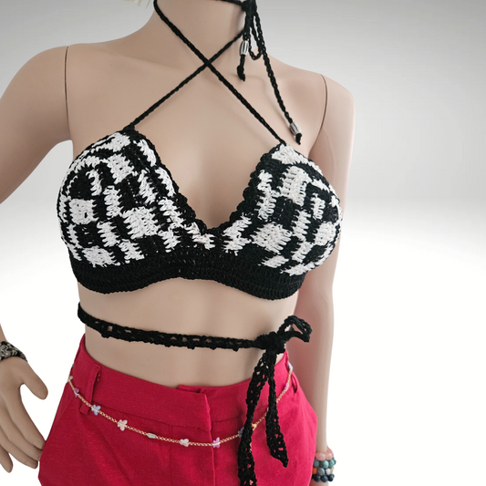 Speed Checker Crochet Cropped Top Manequim pose front